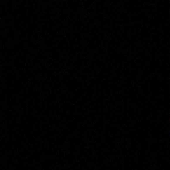 Meet your Posher, Sarah - Picture 1 of 1